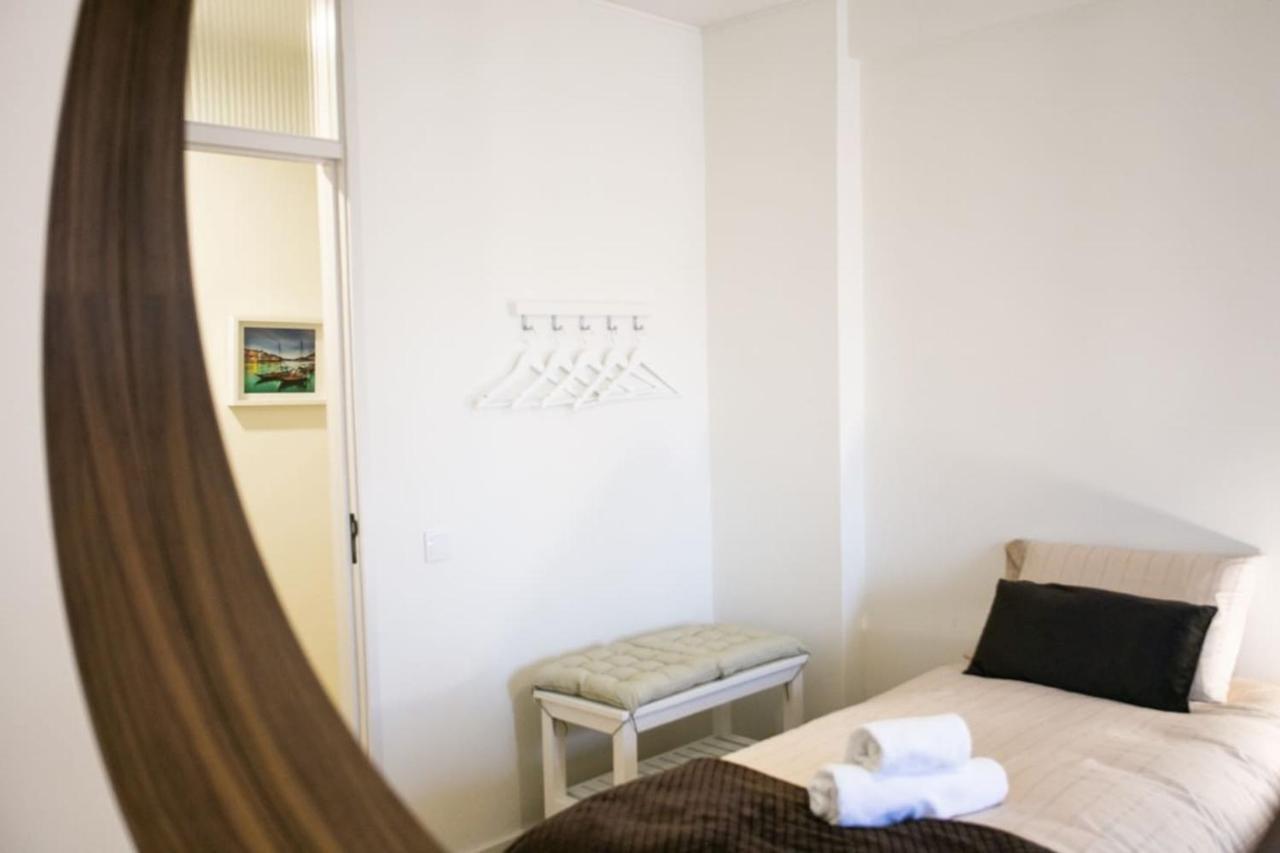 Aposentus - Elegant Functionality Porto Downtown Apartment Exterior photo
